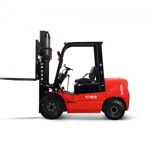 CPC/Q(D)30T3 3.0噸內(nèi)燃叉車(chē)